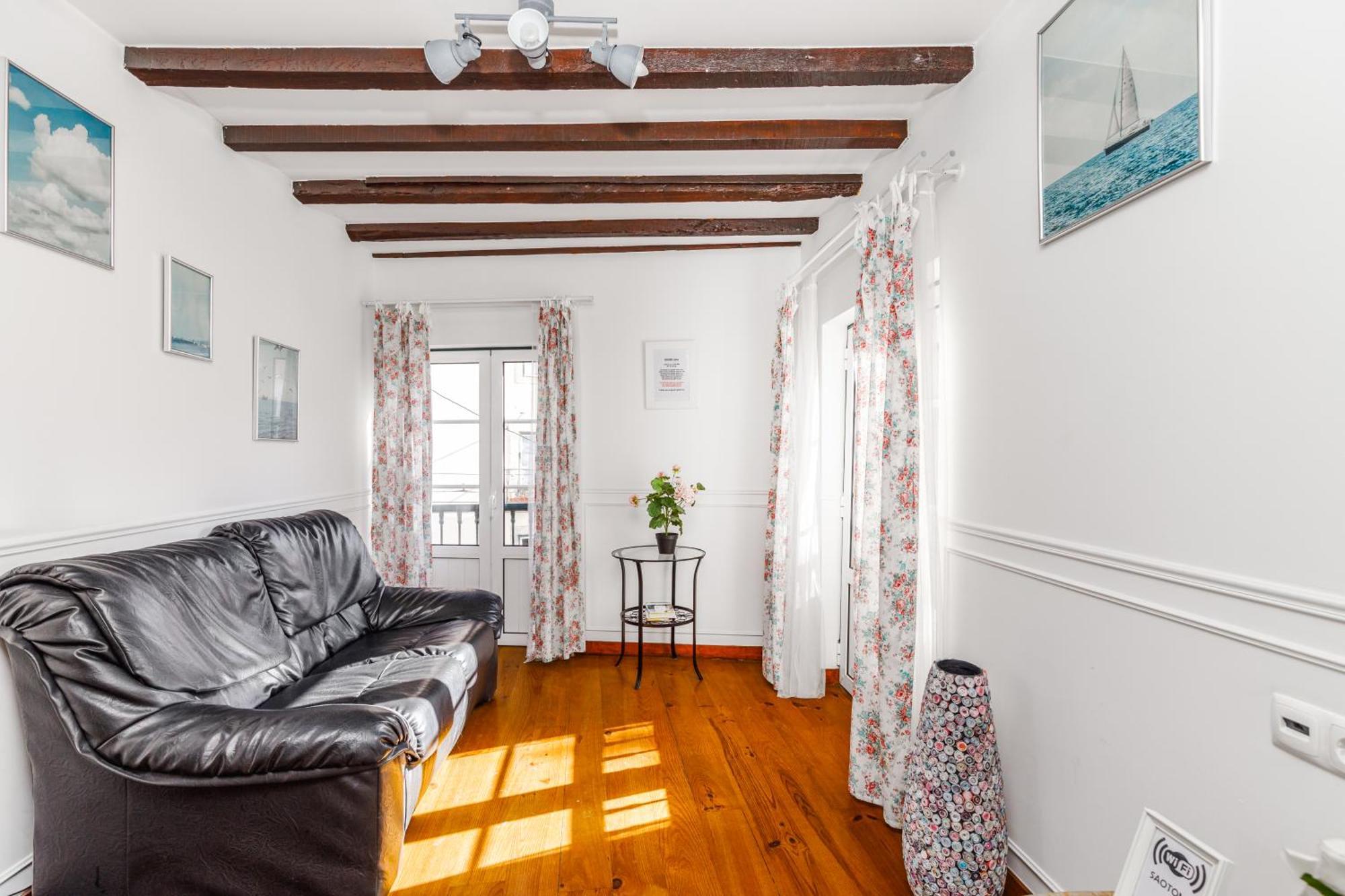 Typical Apartment Alfama-Center Lisbona Esterno foto
