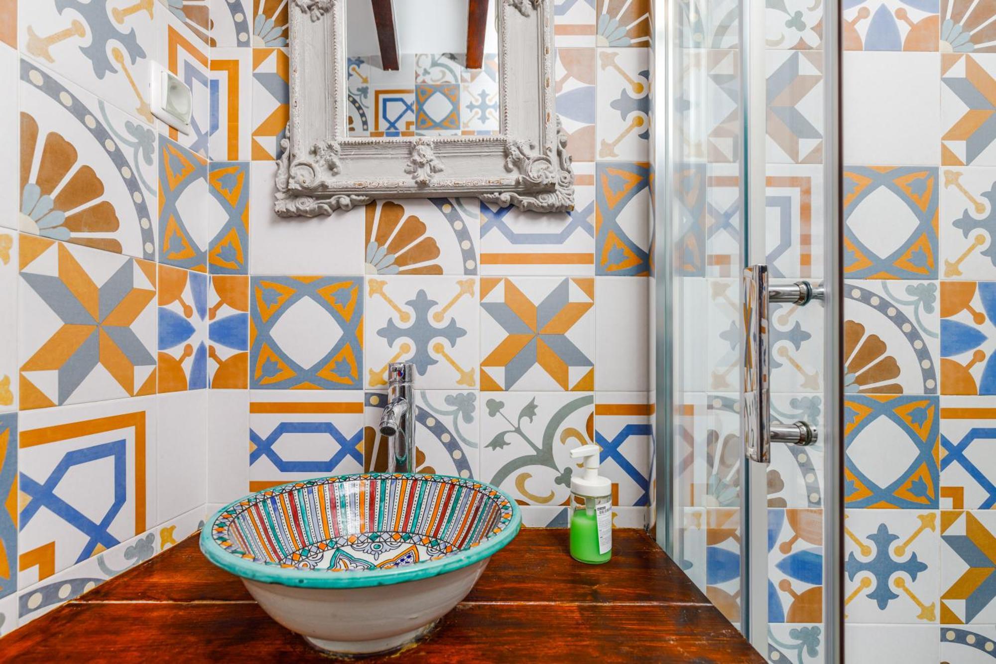 Typical Apartment Alfama-Center Lisbona Esterno foto